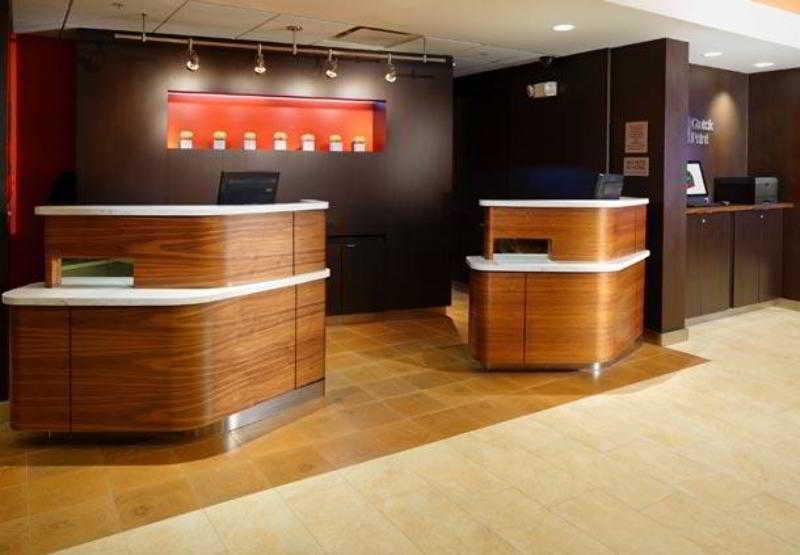 Courtyard By Marriott Cleveland Willoughby Hotel Dalaman gambar